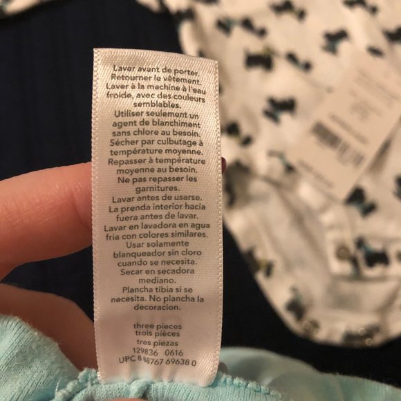 EUC Baby Girl Carter's Print Bodysuits & Scottie Dog Pants Set - size newborn - Picture 9 of 16